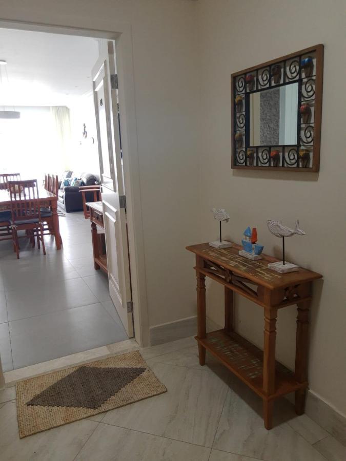 Apartamento Frente Ao Mar Apartment Гуаружа Екстериор снимка