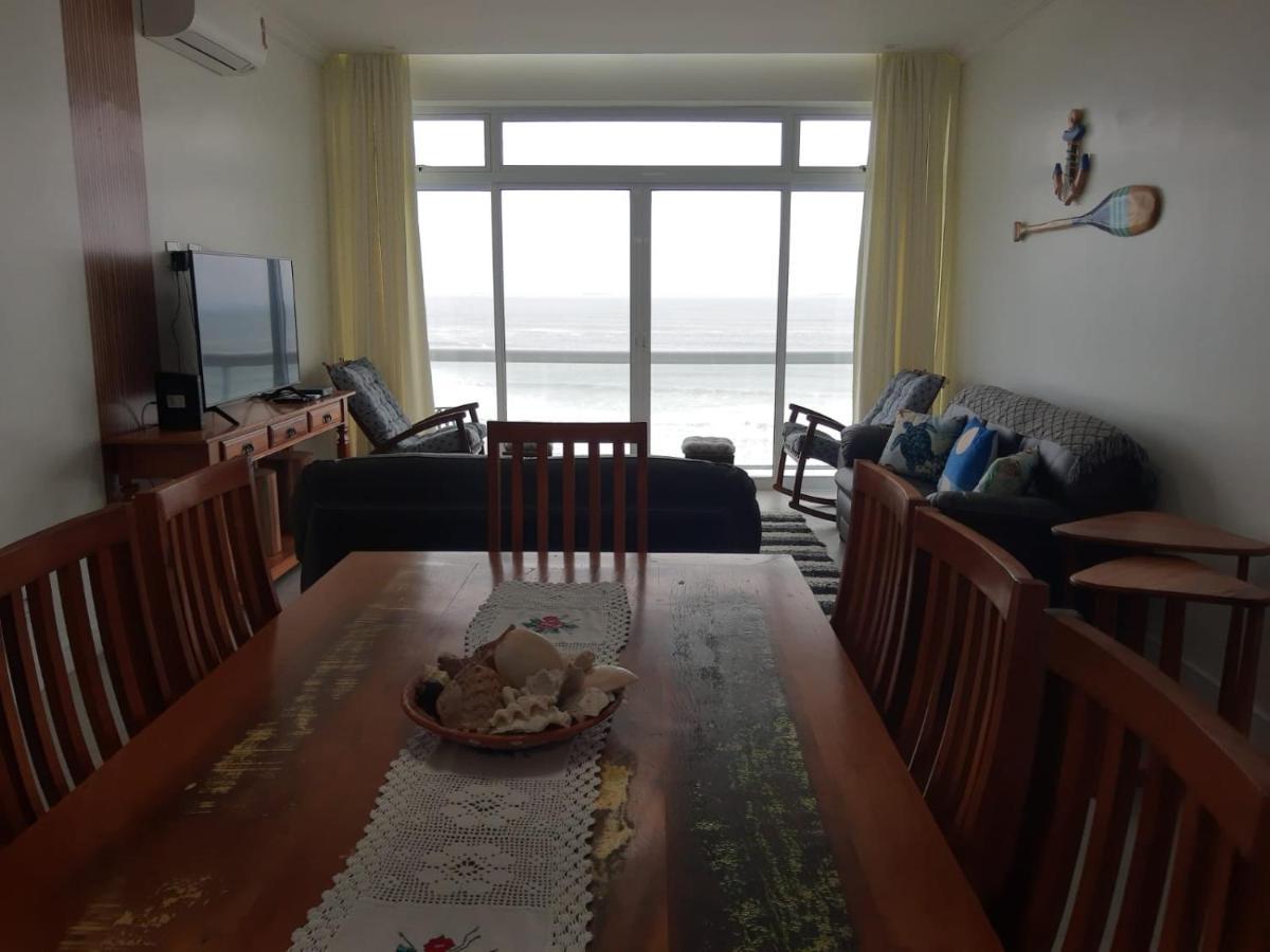 Apartamento Frente Ao Mar Apartment Гуаружа Екстериор снимка